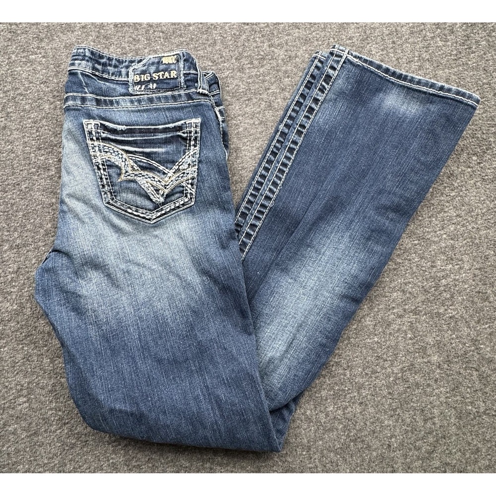 Big Star Kayla Mid Rise Boot Cut Jeans Blue Distressed Sz 28L‎ Fit 30x33 Western